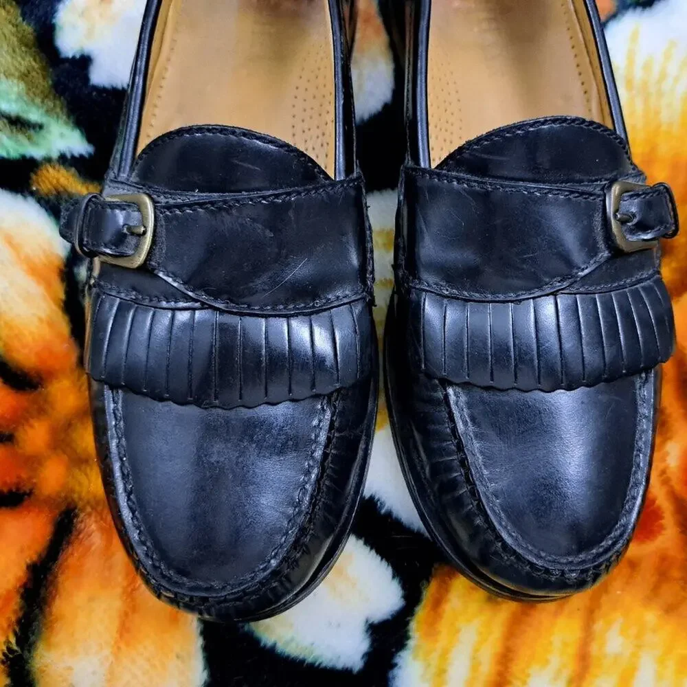 %Cole Haan Loafer with Fringe and Buckle Men's 9.5 E / D6